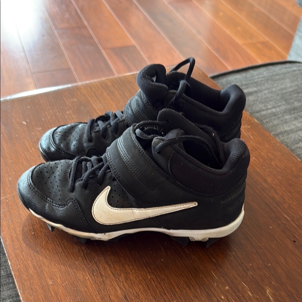 Nike Kids Black Baseball Cleats